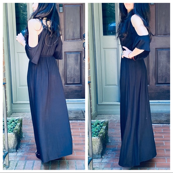 BLACK OFF THE SHOULDER GRECIAN MAXI DRESS - Picture 5 of 8